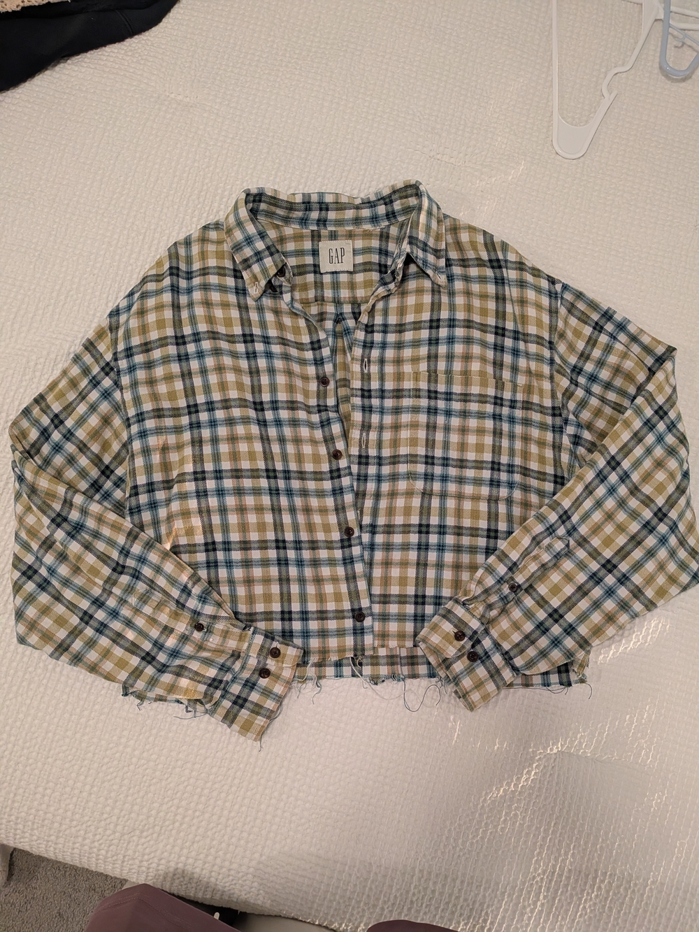 GAP Plaid Button-Up Shirt in Olive, Navy & Cream